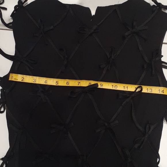 Cheap and chic by Moschino - Picture 5 of 9